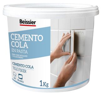 Colagem de azulejos e molduras de poliestireno  - Cimento Cola